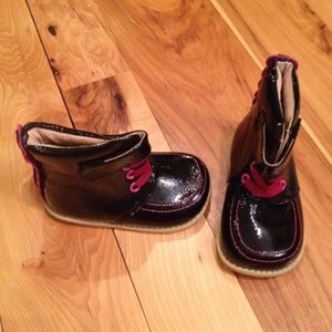 size 5 L&L Roxy boots